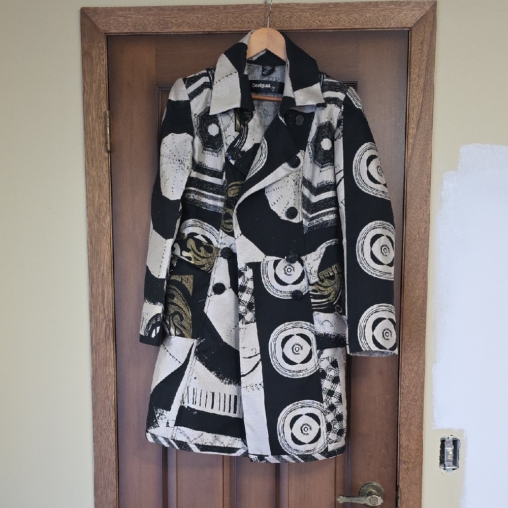 Desigual Black and White Patterned Women's Coat
